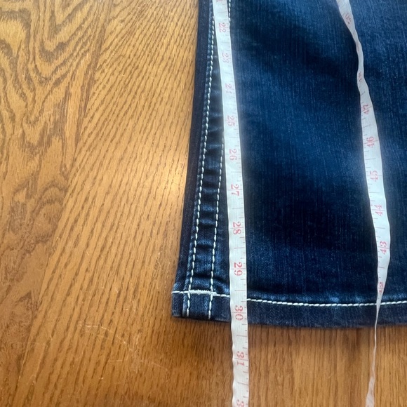 MISS ME Mid-Rise Boot Cut Embellished Jeans Whiskered Dark Wash Size 28 - Picture 10 of 12